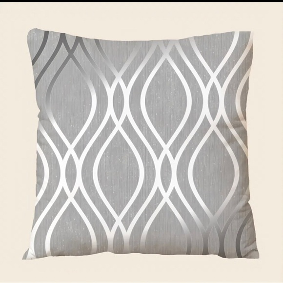 One pair of New With Tags Classic Geometric Style Holiday Pillow Covers! - Picture 9 of 9